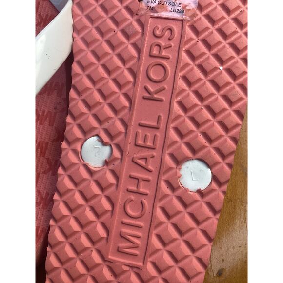 Michael Kors Flip Flop Size 7 Pink Color Slipper for Women - Picture 4 of 4